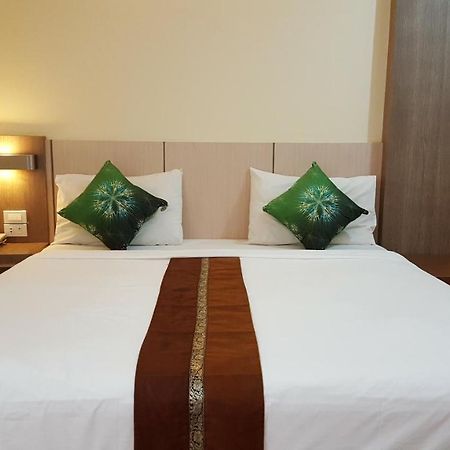 Kaen Nakorn Hotel Кхон Каен Екстериор снимка