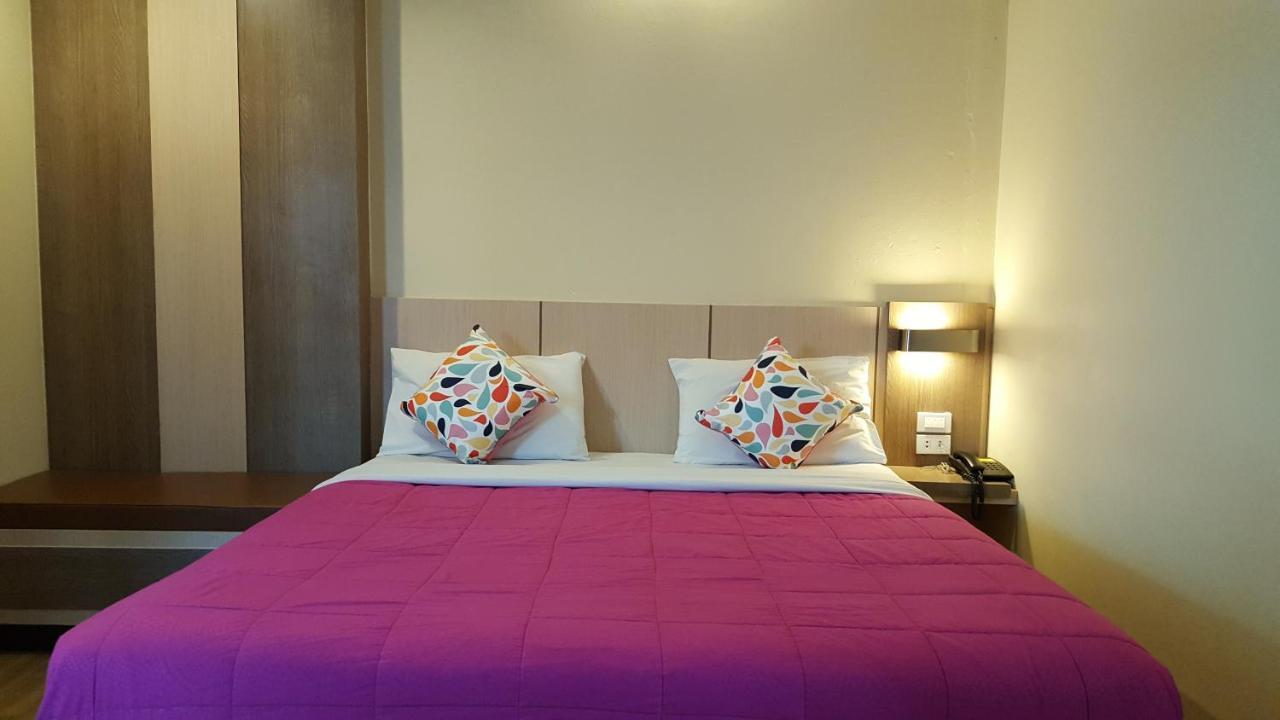 Kaen Nakorn Hotel Кхон Каен Екстериор снимка