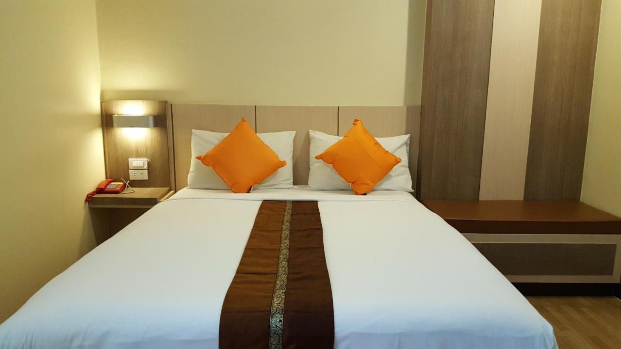 Kaen Nakorn Hotel Кхон Каен Екстериор снимка