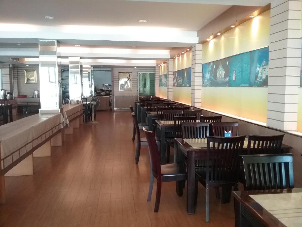 Kaen Nakorn Hotel Кхон Каен Екстериор снимка